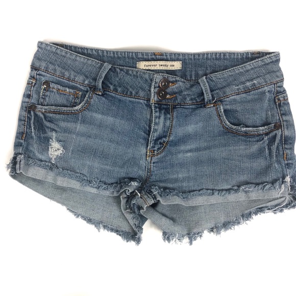 Three pair of distress jean denim shorts. … - Picture 4 of 7